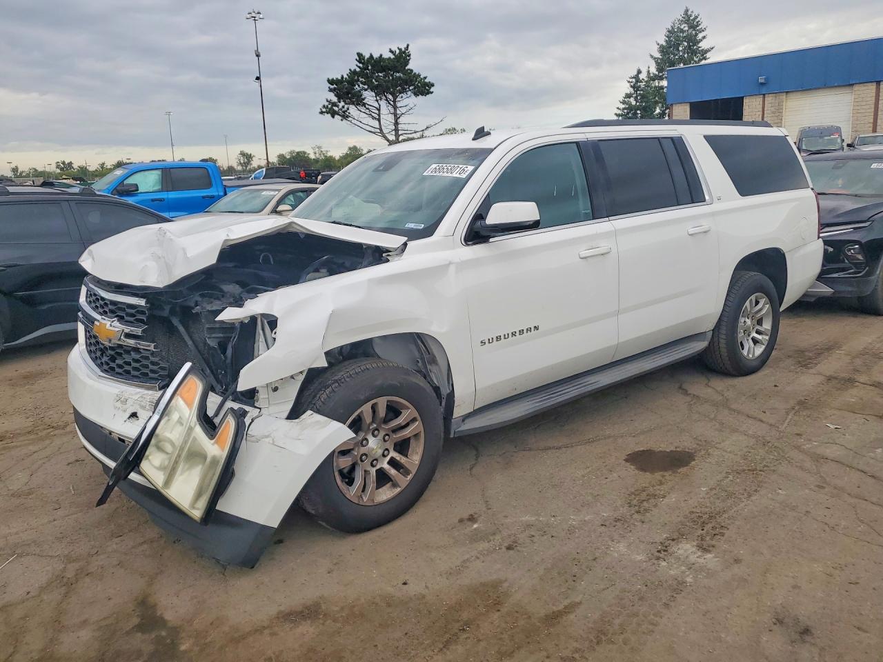 2015 CHEVROLET SUBURBAN LT