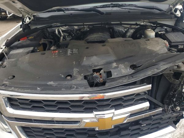 2015 CHEVROLET SUBURBAN LT