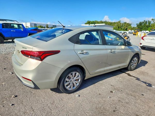 2018 HYUNDAI ACCENT SE and SEL
