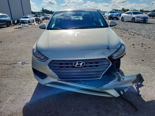 2018 HYUNDAI ACCENT SE and SEL