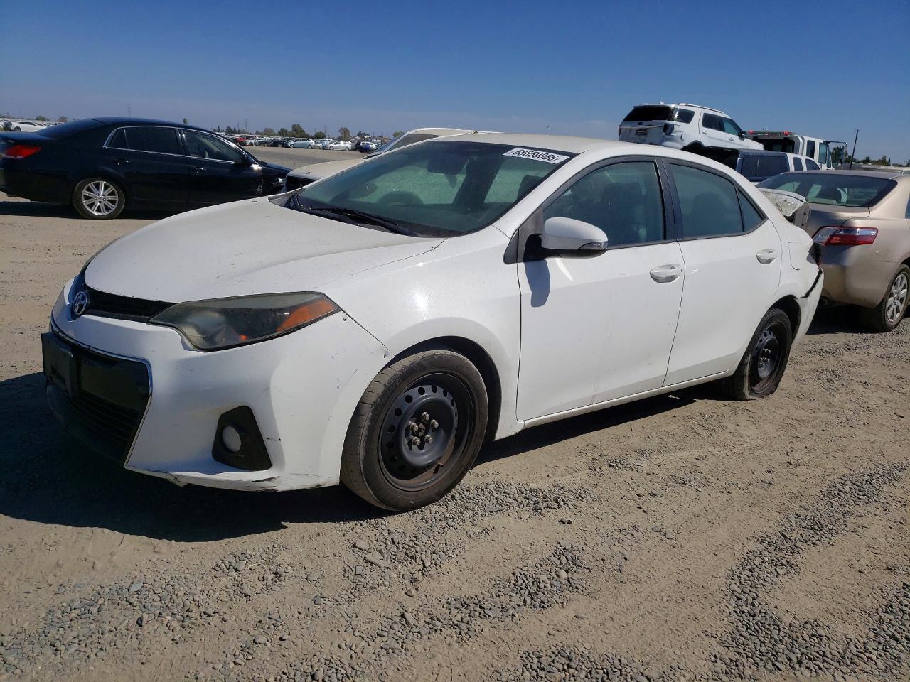 2014 TOYOTA COROLLA — Front 3/4