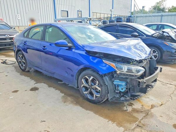 2019 KIA FORTE — Passenger 3/4