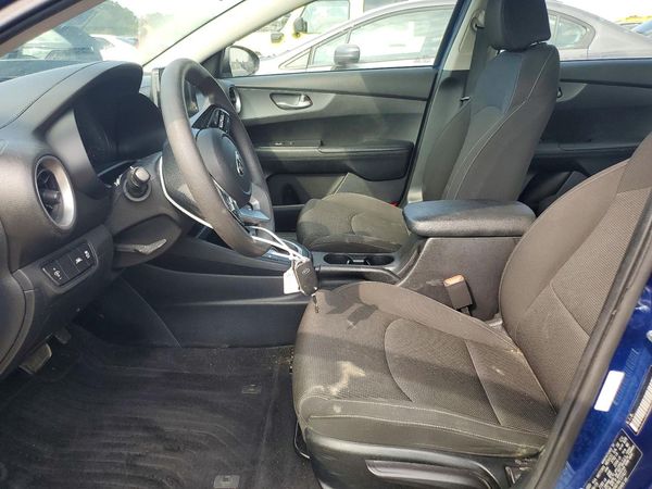 2019 KIA FORTE — DENT