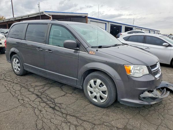 2019 DODGE GRAND CARAVAN SXT — Passenger 3/4