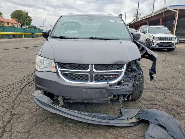 2019 DODGE GRAND CARAVAN SXT — DIRF