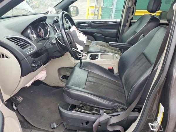 2019 DODGE GRAND CARAVAN SXT — DENT