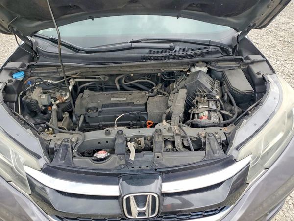 2016 HONDA CRV LX — Engine bay
