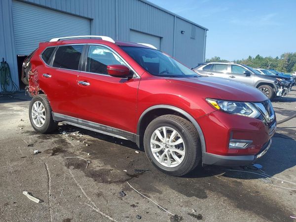 2018 NISSAN ROGUE — Passenger 3/4