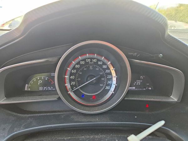 2016 MAZDA 3 Touring/GS