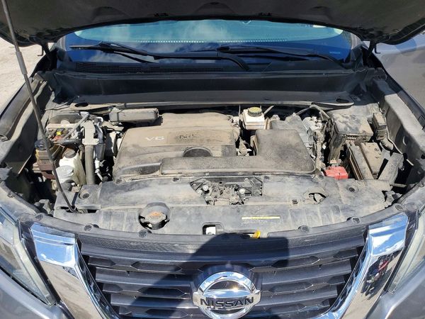 2019 NISSAN PATHFINDER — Engine bay