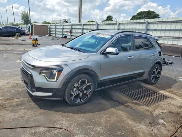 2023 KIA NIRO