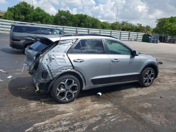 2023 KIA NIRO EX