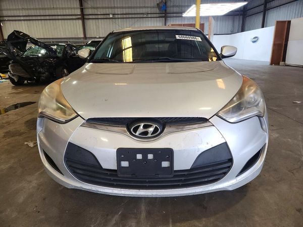 2013 HYUNDAI VELOSTER