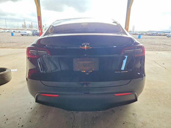 2024 TESLA MODEL Y — DIRR
