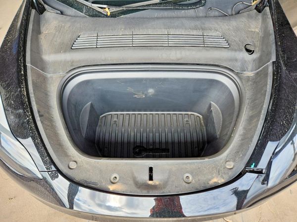2024 TESLA MODEL Y — Engine bay