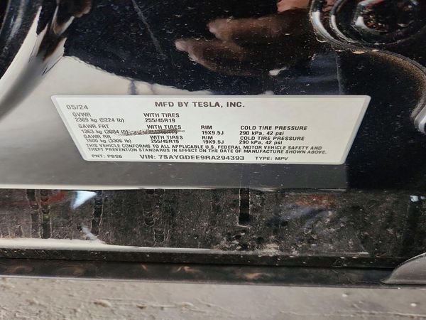 2024 TESLA MODEL Y — VINS