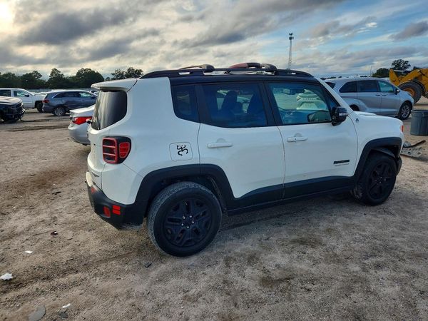 2017 JEEP RENEGADE Trailhawk