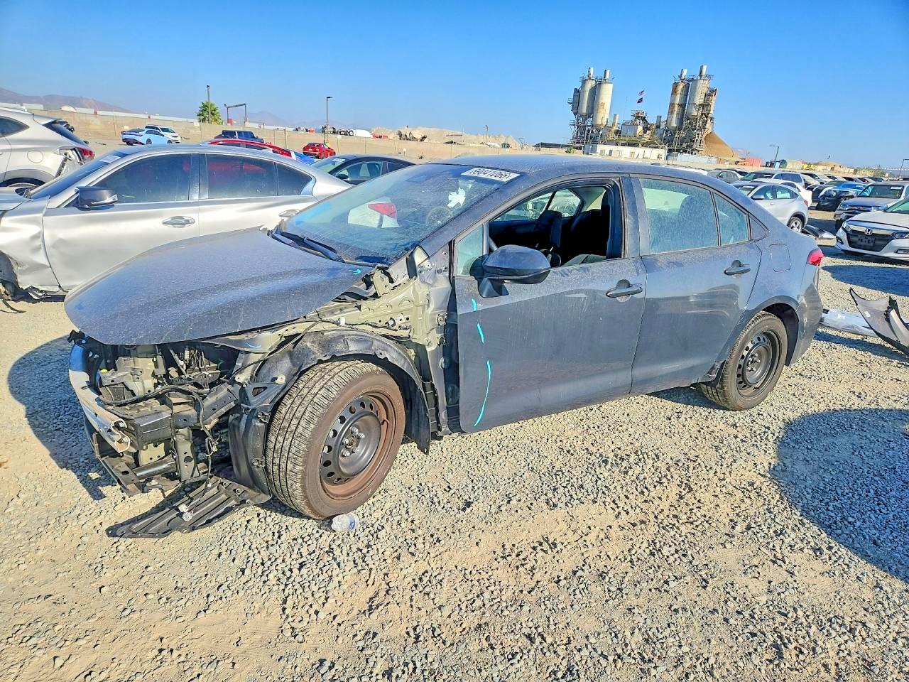 2025 TOYOTA COROLLA — Front 3/4