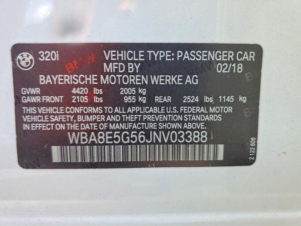 2018 BMW 320 xDrive SA — VINS