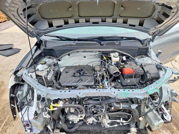2026 CHEVROLET TRAILBLAZER RS — Engine bay