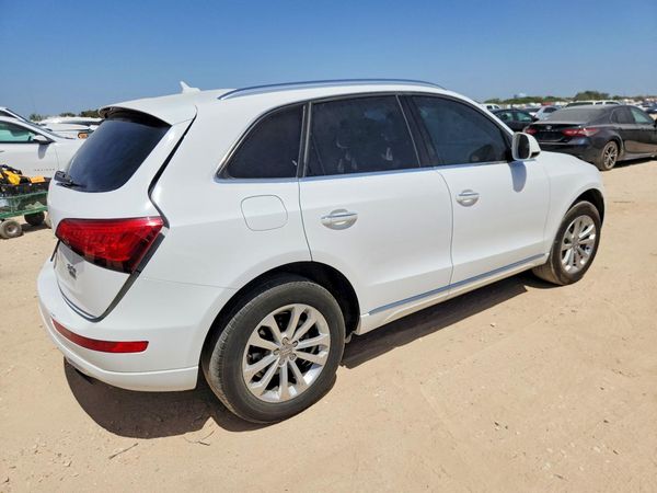 2017 AUDI Q5 quattro Premium