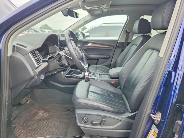 2021 AUDI Q5 — DENT