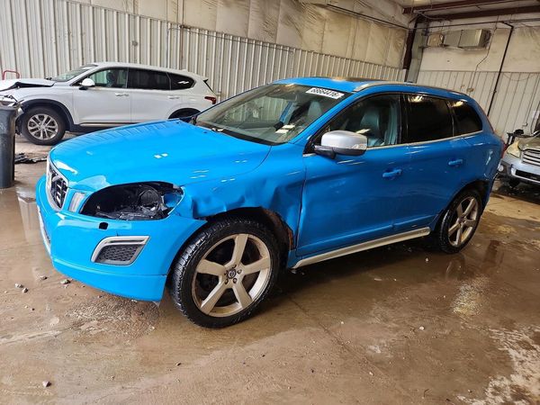 2013 VOLVO XC60