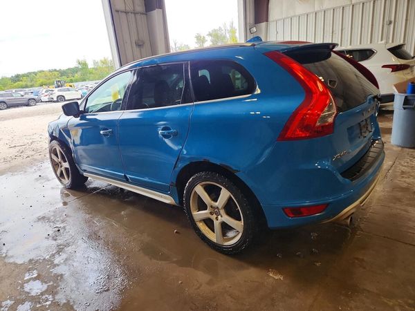 2013 VOLVO XC60