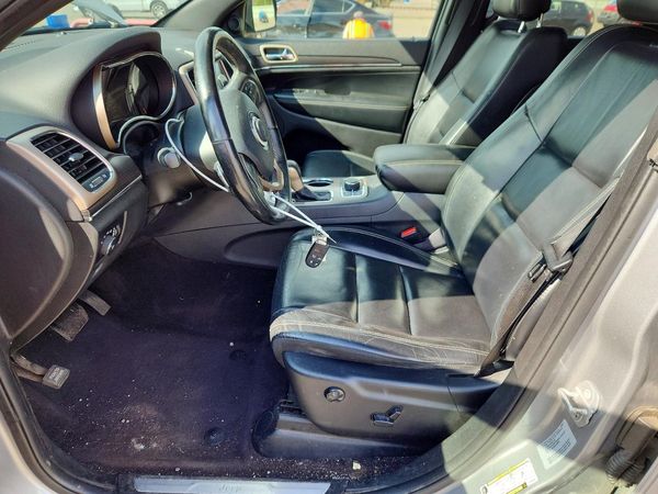 2017 JEEP GRAND CHEROKEE — DENT