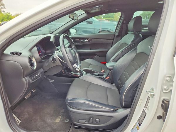 2021 KIA FORTE GT Line