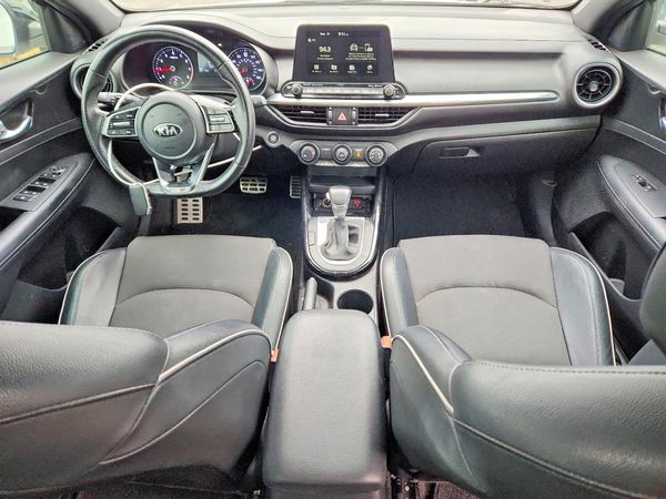 2021 KIA FORTE GT Line