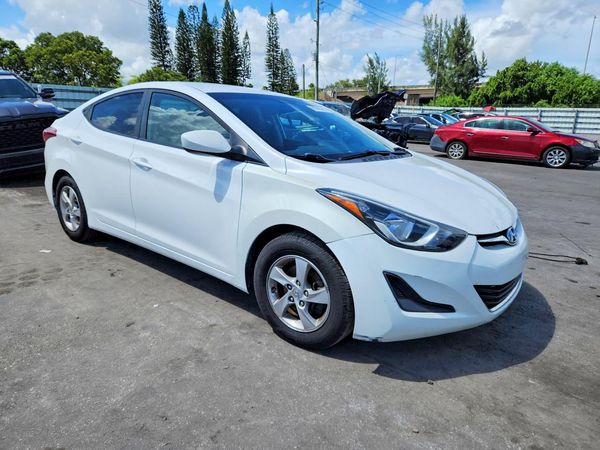 2014 HYUNDAI ELANTRA GLS(Middle)