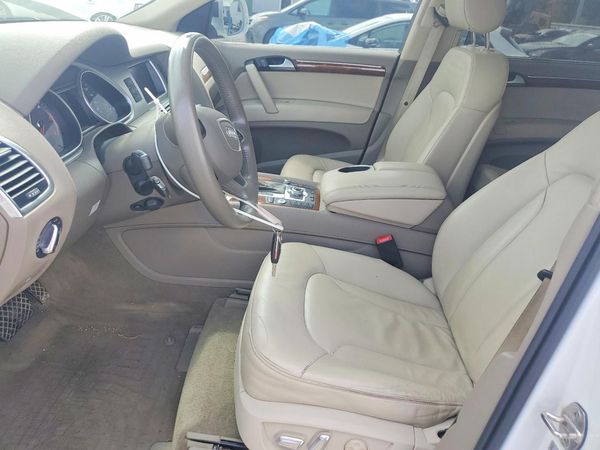 2014 AUDI Q7 Premium Plus