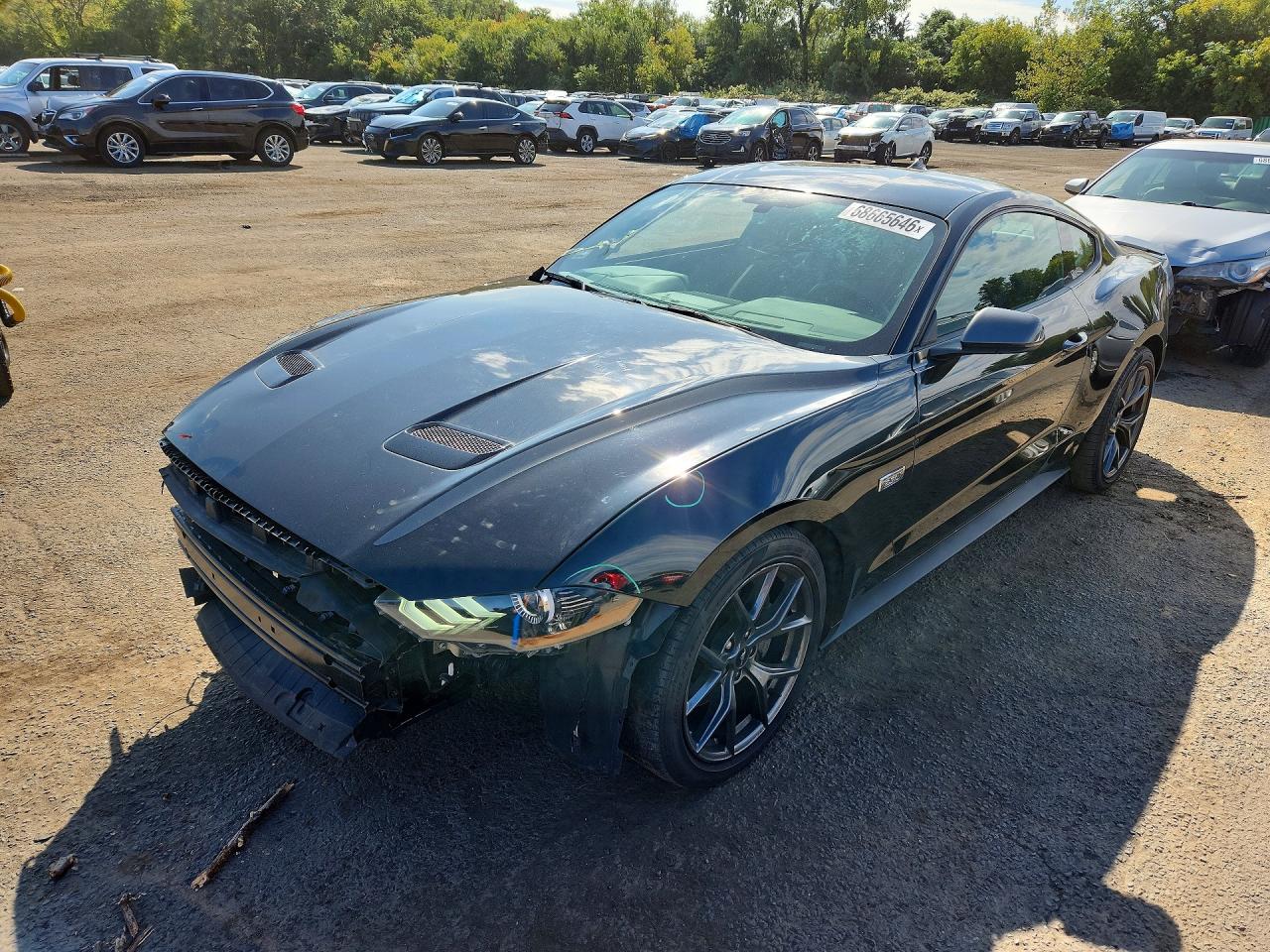 2020 FORD MUSTANG — Front 3/4