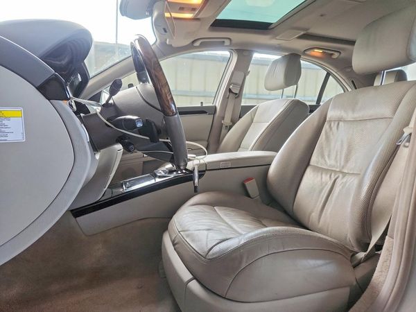 2012 MERCEDES-BENZ S S550 4-MATIC — DENT