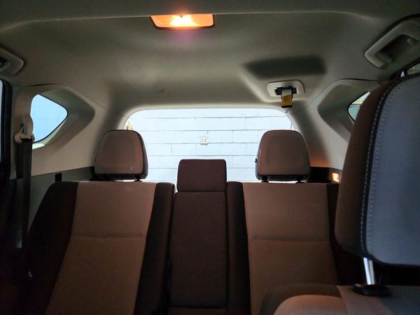 2015 TOYOTA RAV4 XLE (M Grade)