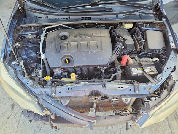 2016 TOYOTA COROLLA L/LE — Engine bay