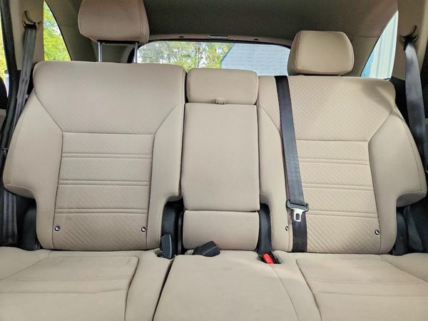 2017 KIA SORENTO L, LX