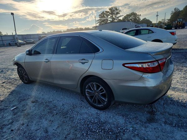 2016 TOYOTA CAMRY