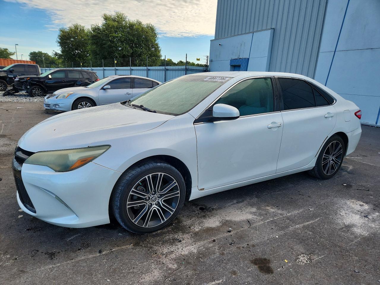 2016 TOYOTA CAMRY