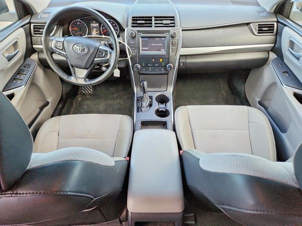 2016 TOYOTA CAMRY