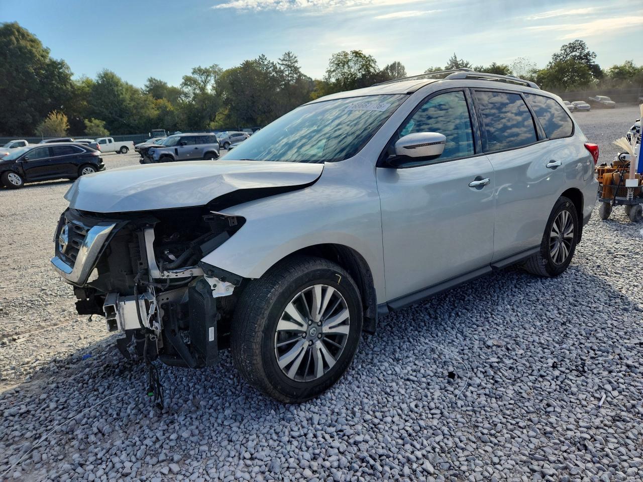 2020 NISSAN PATHFINDER S