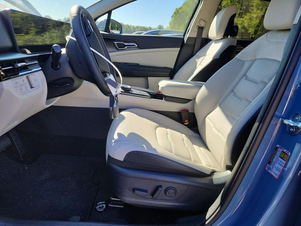 2027 KIA SPORTAGE — DENT