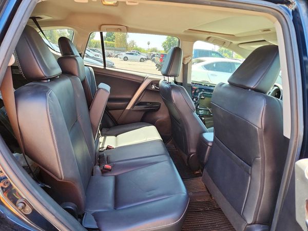 2017 TOYOTA RAV4 Ltd/SE Platinum