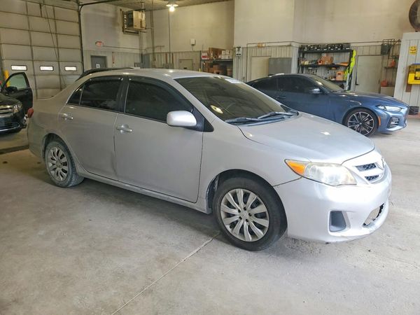 2012 TOYOTA COROLLA — Passenger 3/4