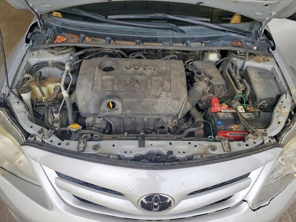 2012 TOYOTA COROLLA — Engine bay