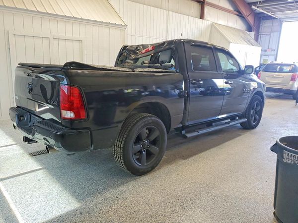 2018 RAM 1500 SLT
