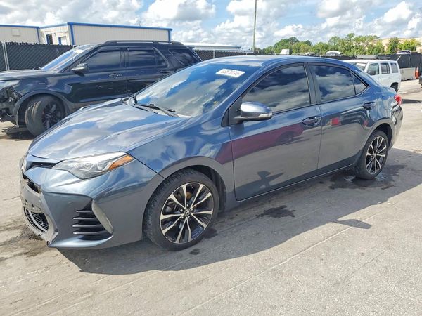 2017 TOYOTA COROLLA