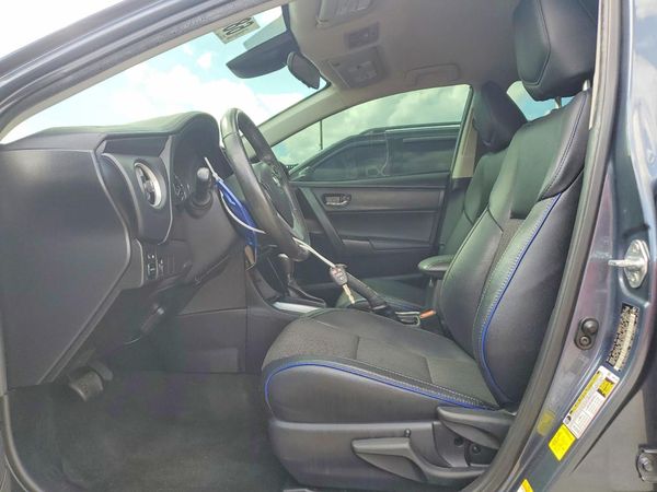 2017 TOYOTA COROLLA