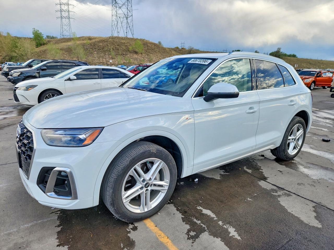 2021 AUDI Q5 E quattro Premium